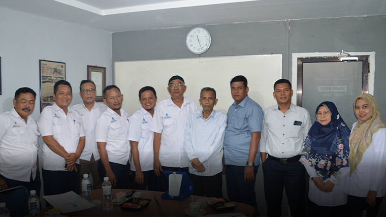 Studi Banding Perumdam Tirta Kampar